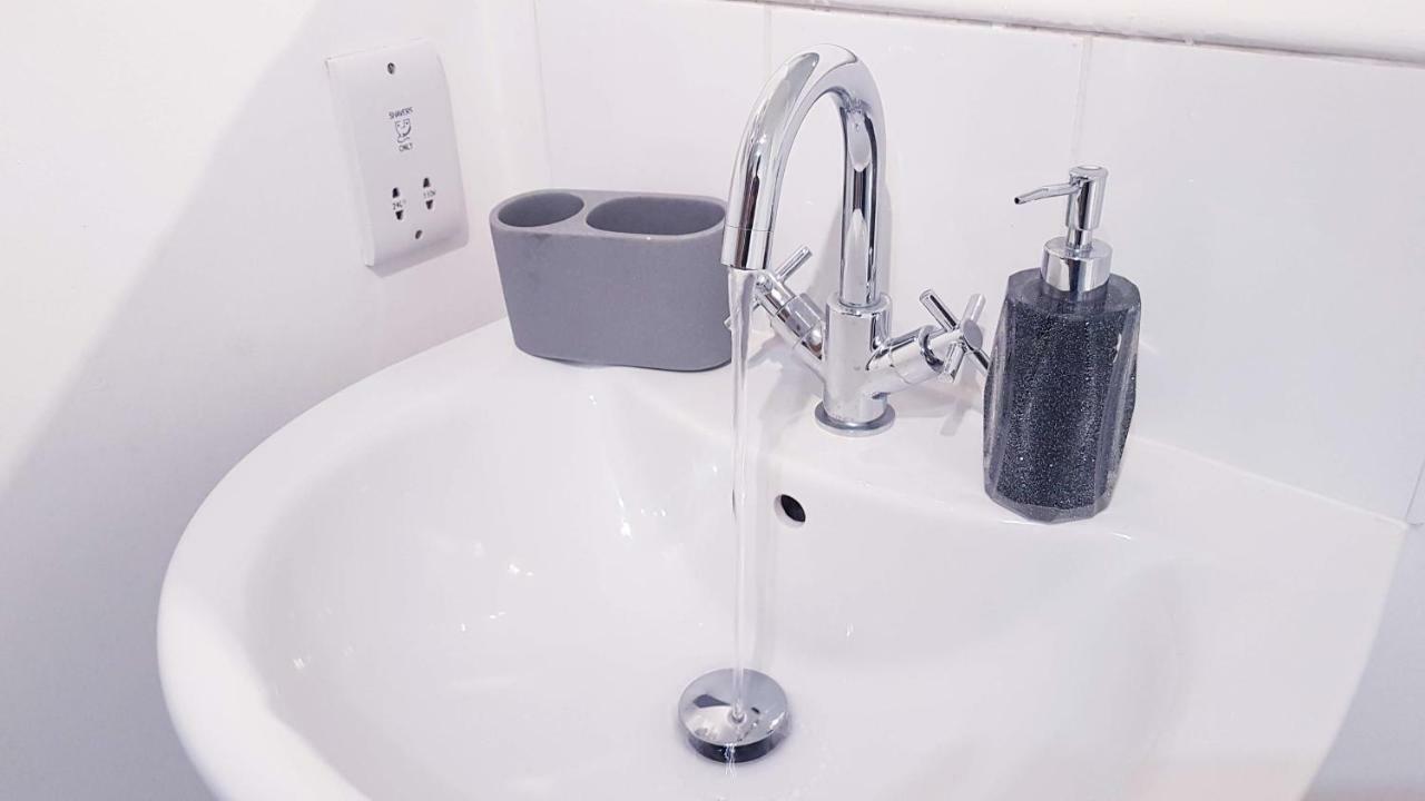 Marco Island -Spacious City Centre 2 Bedroom Apartment Nottingham Zewnętrze zdjęcie